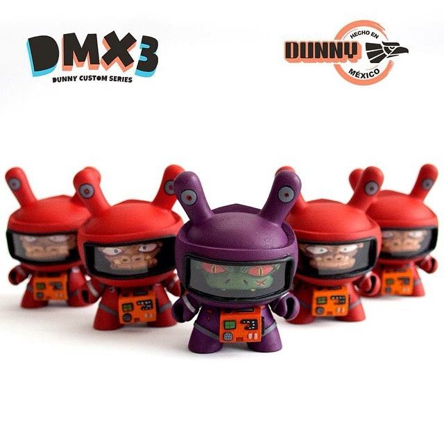 El Hooligan's custom Dunnys for "Hecho en México 3" REVEALED
